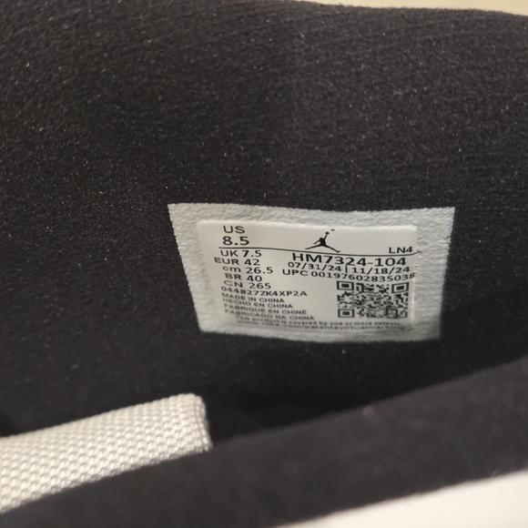 🔥 Air Jordan 11 Retro Low TD Cleats – White/University Blue – Size 8.5 🔥 - Picture 5 of 7